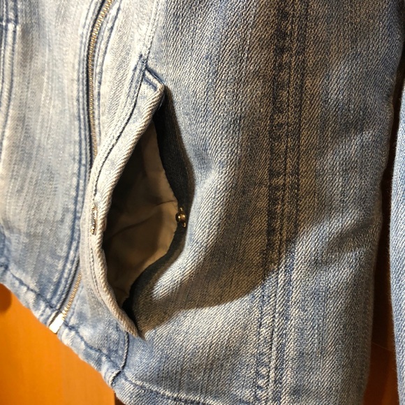 Guess Denim Jacket - Picture 5 of 6